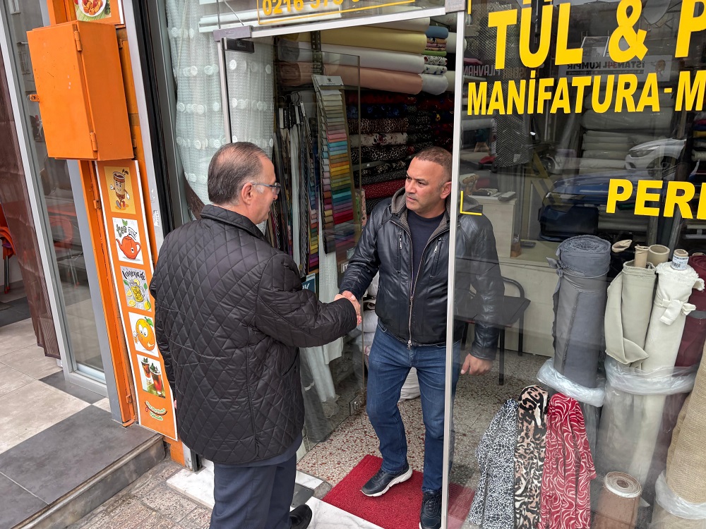 Kaymakamımız Sn. Bekir DINKIRCI İlçemiz Esnaflarını ve Vatandaşlarımızı Ziyaret Ederek Deprem Sonrası Durum Değerlendirme ve Tespitlerde Bulundu.