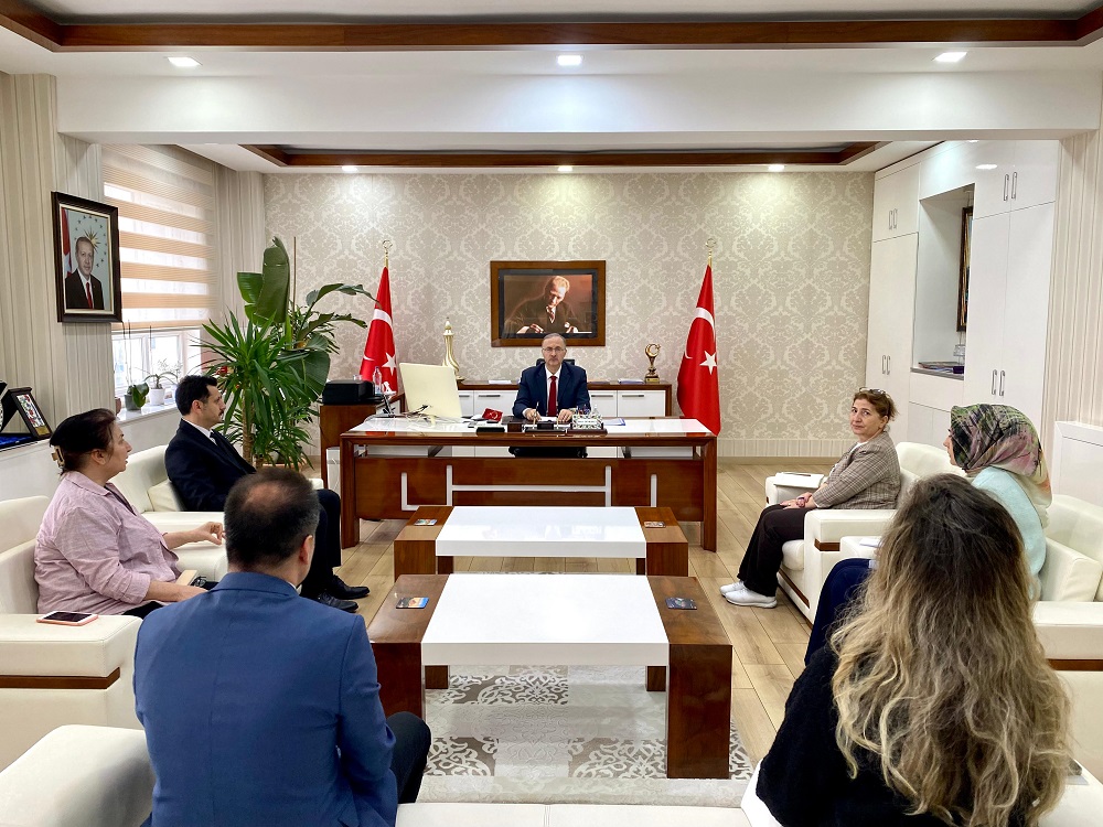 Kaymakamımız Sn. Bekir DINKIRCI Hükümet Konağı Kurum Müdürleri ile Toplantı Yaptı.